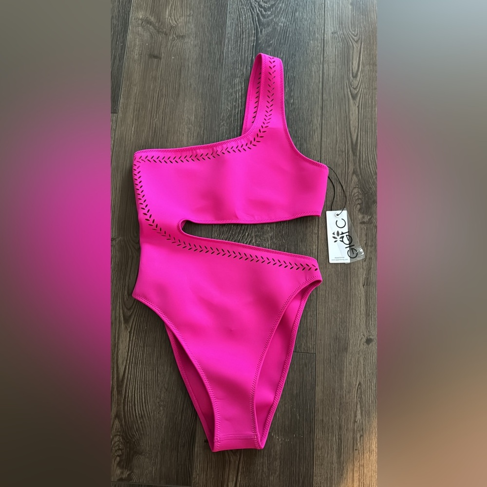 New with tags